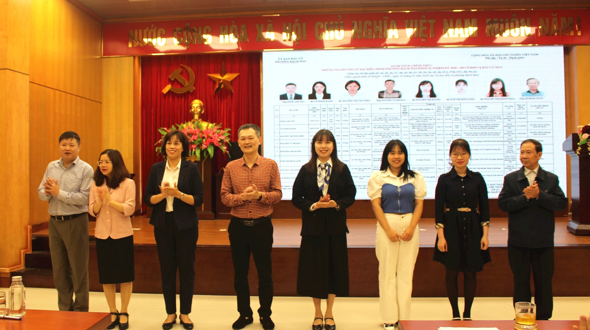 Phường Bạch Mai hoàn thành in thẻ cử tri trước 8/3- Ảnh 1.