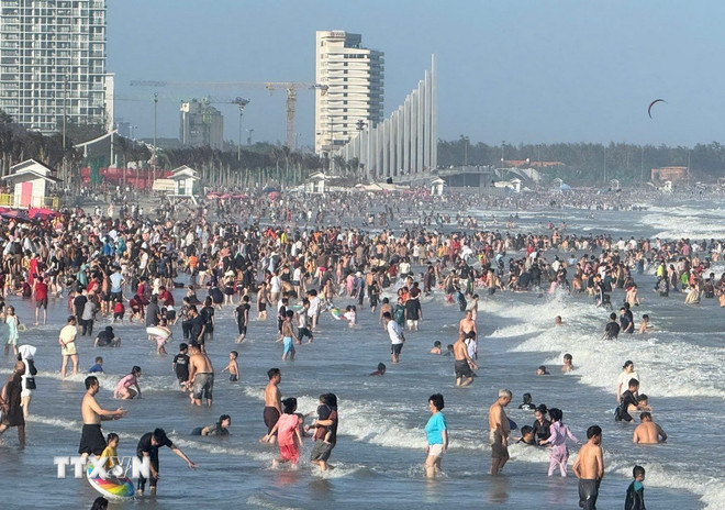 Il settore turistico di Ho Chi Minh City mantiene lo slancio, stimolando il mercato dopo il Tet - Foto 4. Du lịch TPHCM duy trì đà kích cầu thị trường sau Tết- Ảnh 4.
