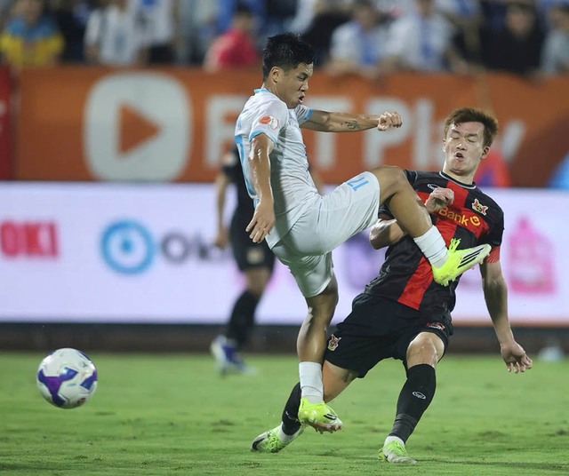 Bước ngoặt ở cuộc đua vô địch V-League- Ảnh 1.