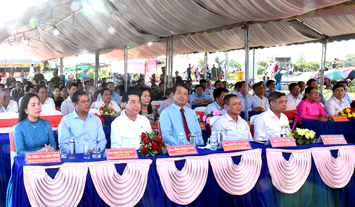 ງານບຸນຟູ໋ກບຽນ - ປະເພນີທາງສາສະໜາທີ່ສວຍງາມຂອງຊາວປະມົງ.