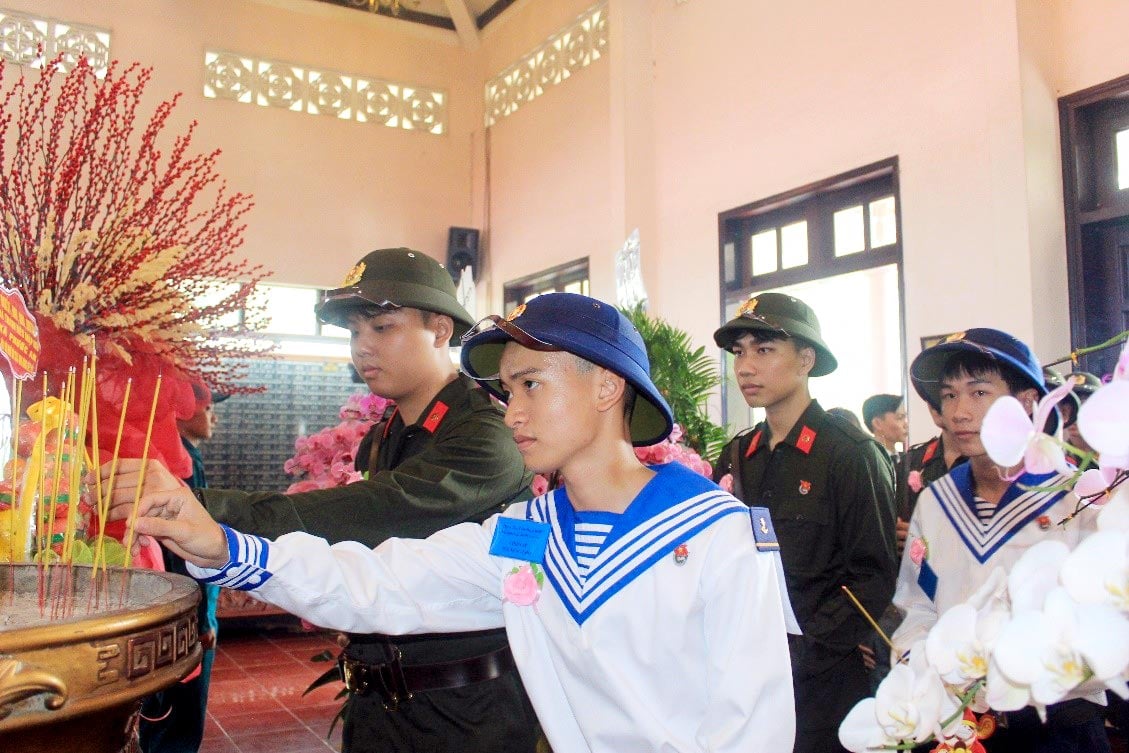 https://vstatic.vietnam.vn/vietnam/resource/IMAGE/2026/03/03/1772531677141_p3.jpeg