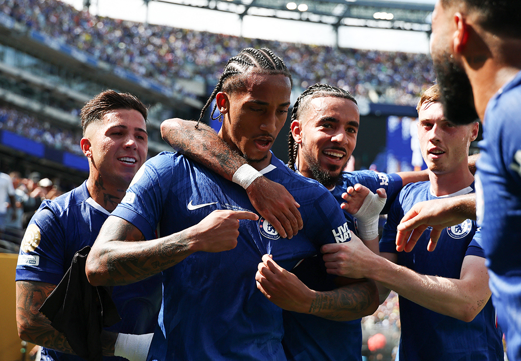 Aston Villa và Chelsea đại chiến vì Champions League- Ảnh 1.