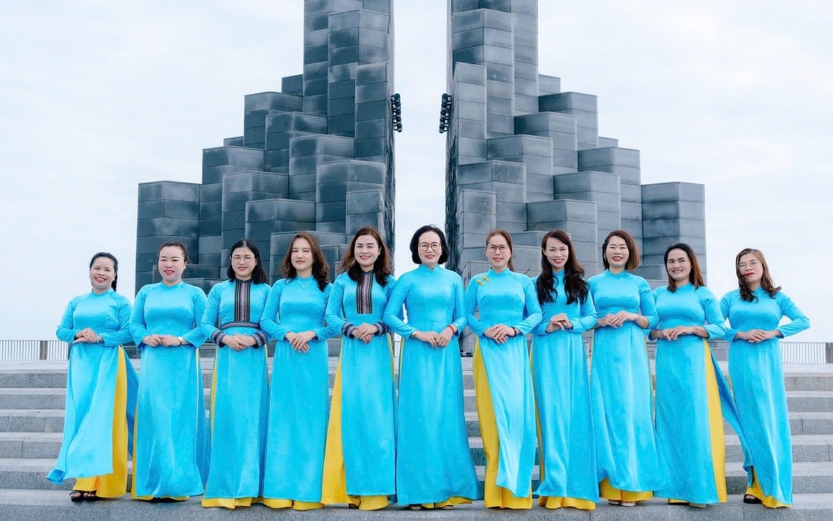 Ngoại giao văn hoá qua tà áo dài- Ảnh 1.