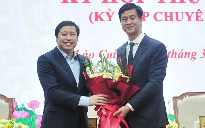Ông Phan Trung Bá giữ chức Phó Chủ tịch UBND tỉnh Lào Cai - Ảnh 1.