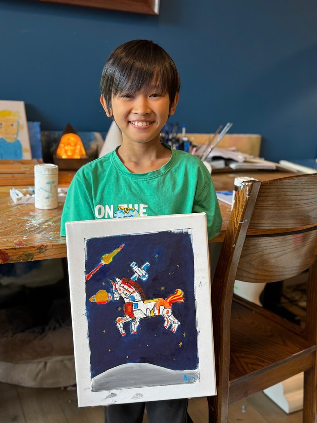L'aula vivace e colorata dell'attrice Diem Hang - Foto 6. Lớp học rộn ràng sắc màu của diễn viên Diễm Hằng- Ảnh 6.