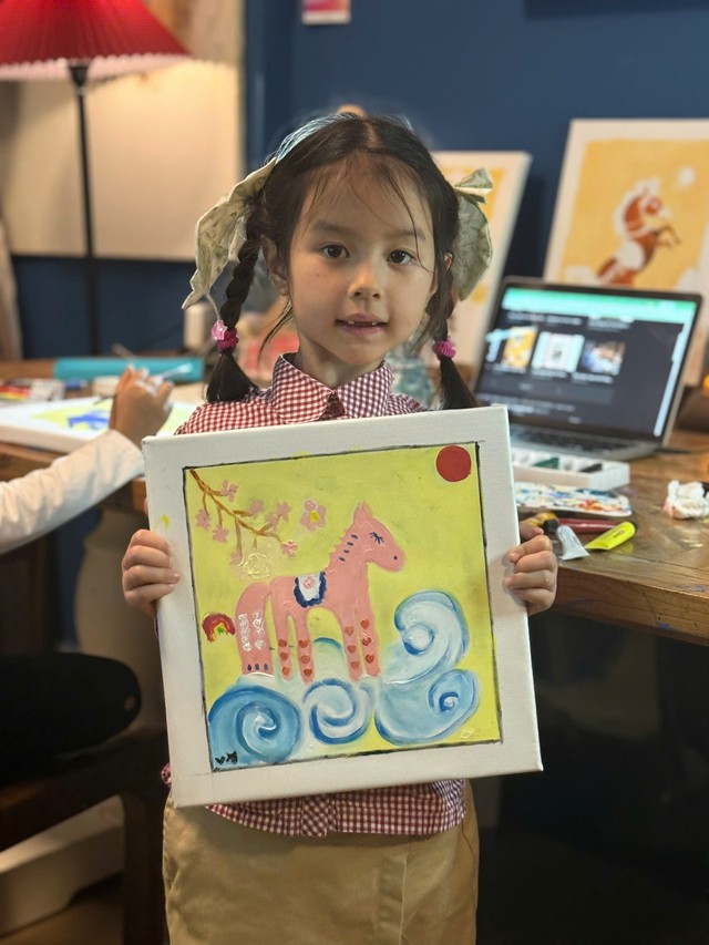 L'aula vivace e colorata dell'attrice Diem Hang - Foto 7. Lớp học rộn ràng sắc màu của diễn viên Diễm Hằng- Ảnh 7.