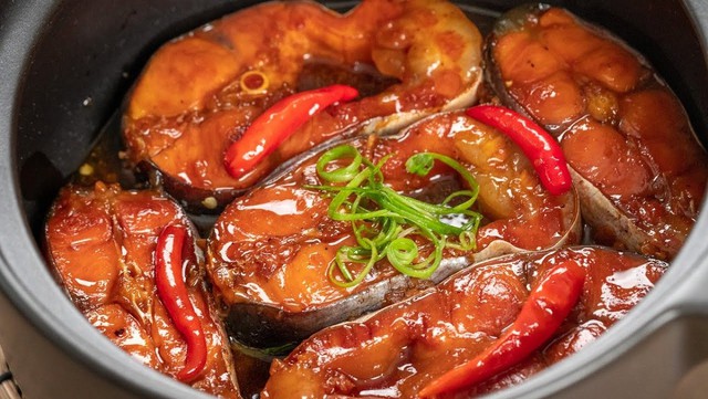 Cách kho cá đậm đà thơm ngon, không bị nát - Ảnh 4.