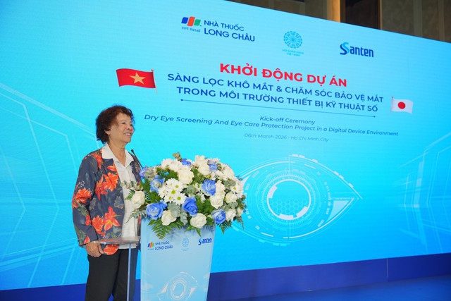 Tầm soát khô mắt chuẩn y khoa, chỉ 30 giây để hiểu tình trạng đôi mắt  - Ảnh 1.