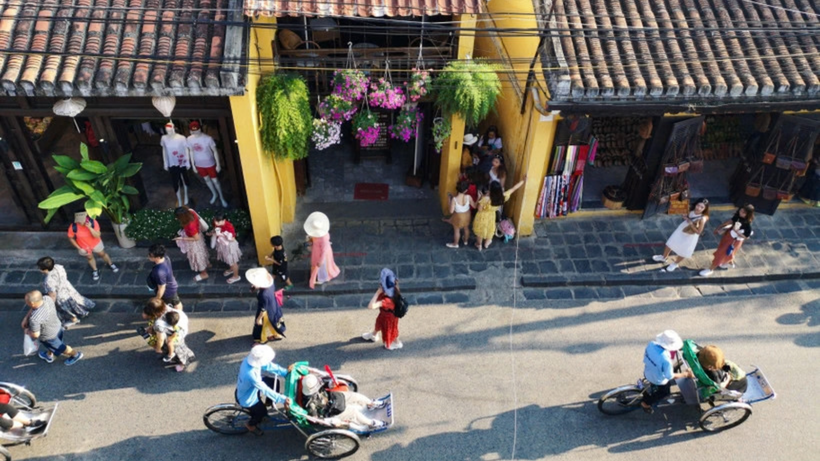 Hoi An byl v roce 2026 oceněn cenou Traveller Review Awards jako nejpřátelštější destinace ve Vietnamu. (Foto: VNA)