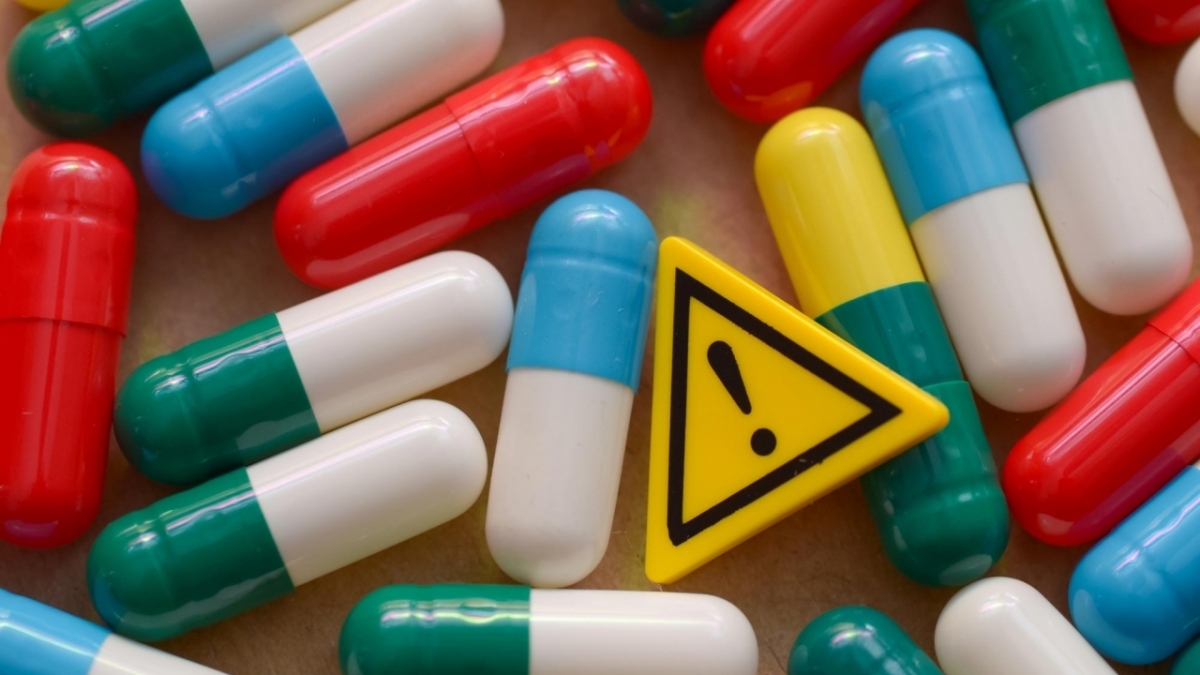 Warnings regarding medication use in people with dementia.