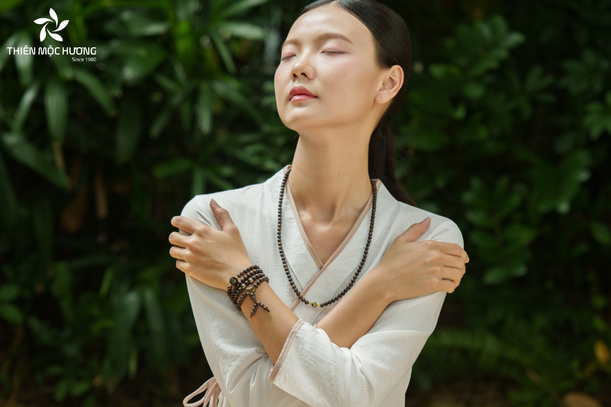 Prima di imparare come usarli, è necessario comprendere la natura e il valore dei braccialetti feng shui.