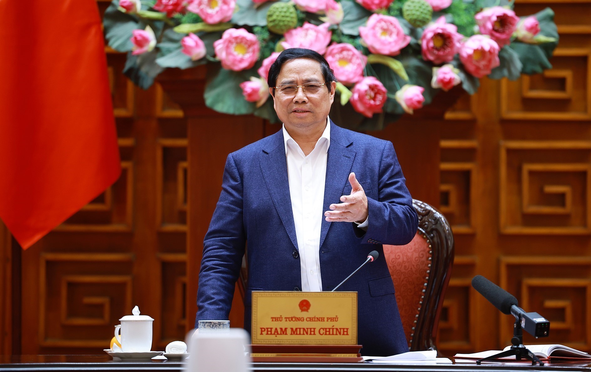 Thủ tướng: Sử dụng ngay Quỹ bình ổn giá xăng dầu từ 11.3- Ảnh 1.