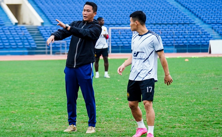 Klub Thanh Hoa - Foto 1.