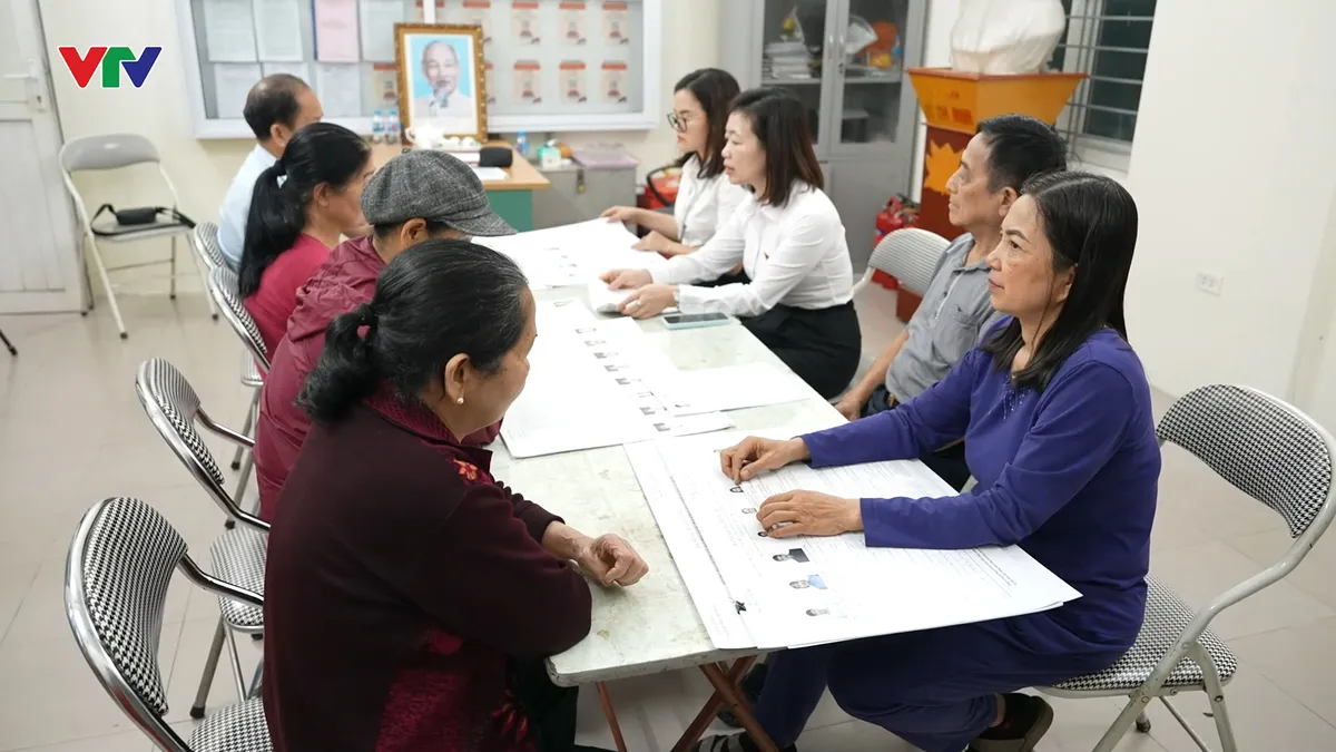 Lá phiếu gửi gắm niềm tin - Ảnh 2.