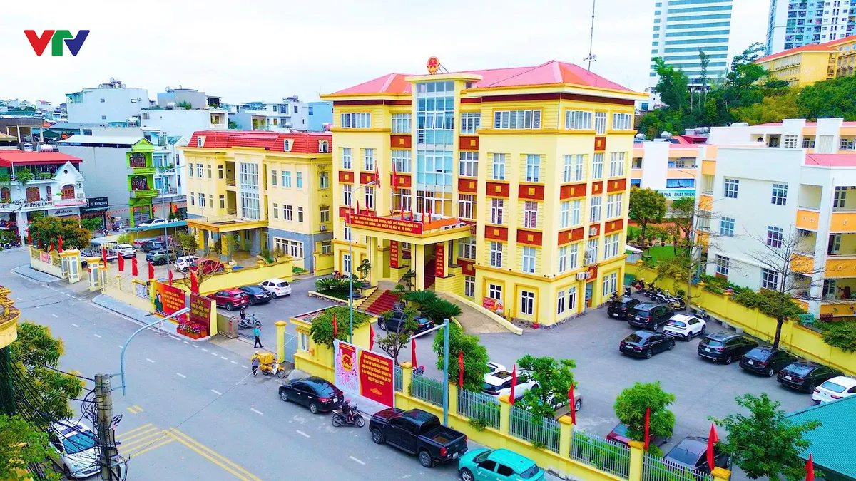 Quảng Ninh tăng cường tuyên truyền bầu cử cho ngư dân - Ảnh 1.