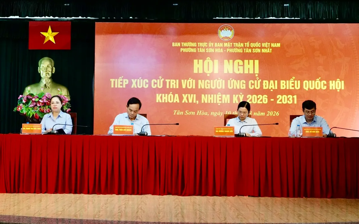 ณ วันที่ 8 มีนาคม นครโฮจิมินห์ได้จัดการประชุมกับผู้มีสิทธิเลือกตั้งไปแล้ว 2,836 ครั้ง และจัดการประชุมเพื่ออภิปรายประวัติของผู้สมัครรับเลือกตั้ง 3,906 ครั้ง โดยมีผู้เข้าร่วมกว่า 152,000 คน Tính đến hết ngày 8/3, TP Hồ Chí Minh đã tổ chức 2.836 hội nghị tiếp xúc cử tri và 3.906 buổi mạn đàm tiểu sử người ứng cử với hơn 152.000 lượt người tham dự