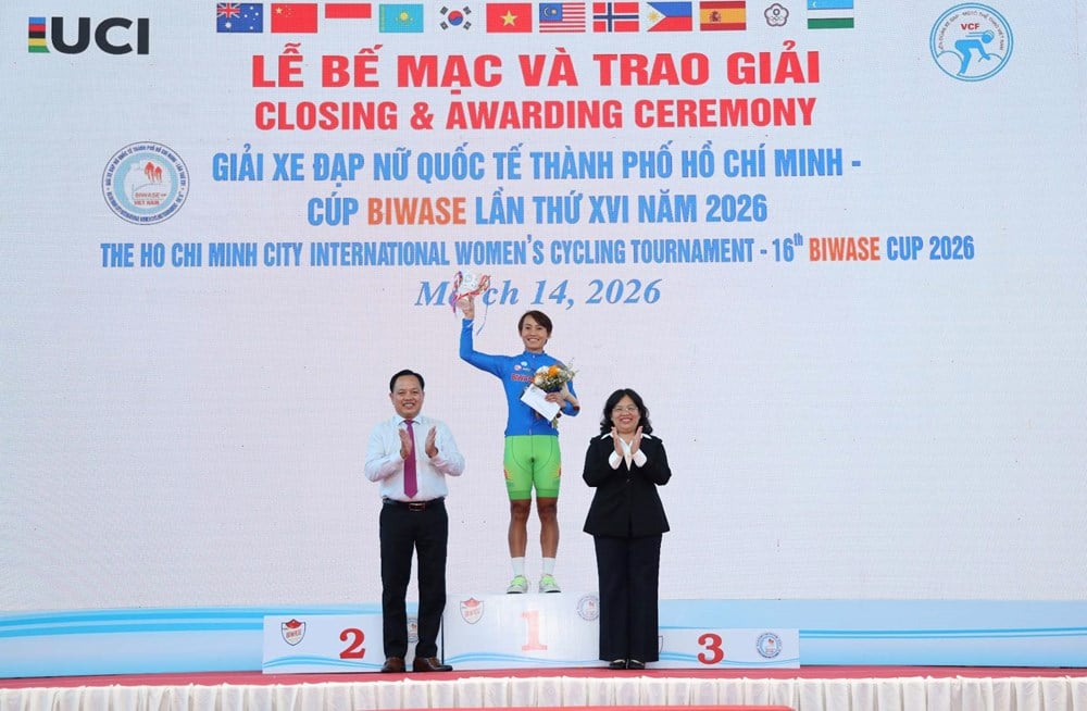 Abschlusszeremonie des Internationalen Radrennens der Frauen in Ho-Chi-Minh-Stadt 2026 – Foto 1