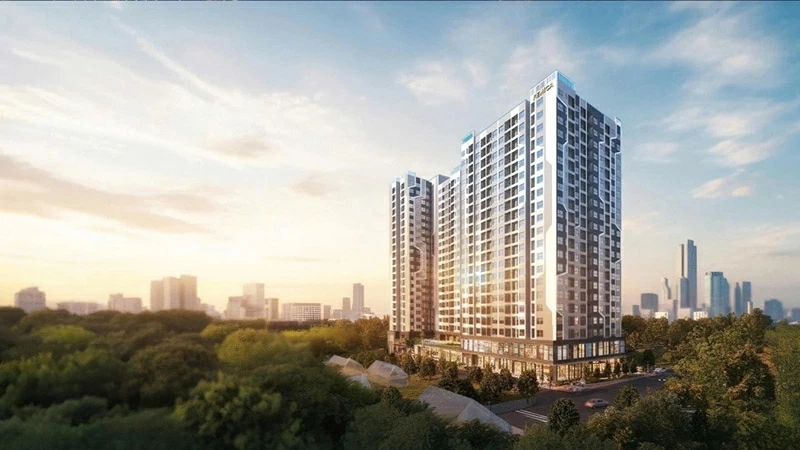 Fenica được bao quanh bởi mảng công viên xanh.