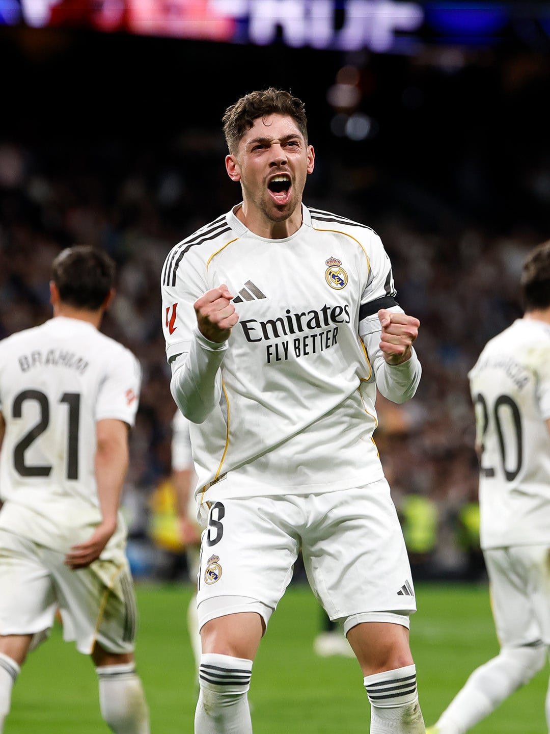 https://static-images.vnncdn.net/vps_images_publish/000001/000003/2026/3/15/real-madrid-vs-elche-230.jpg