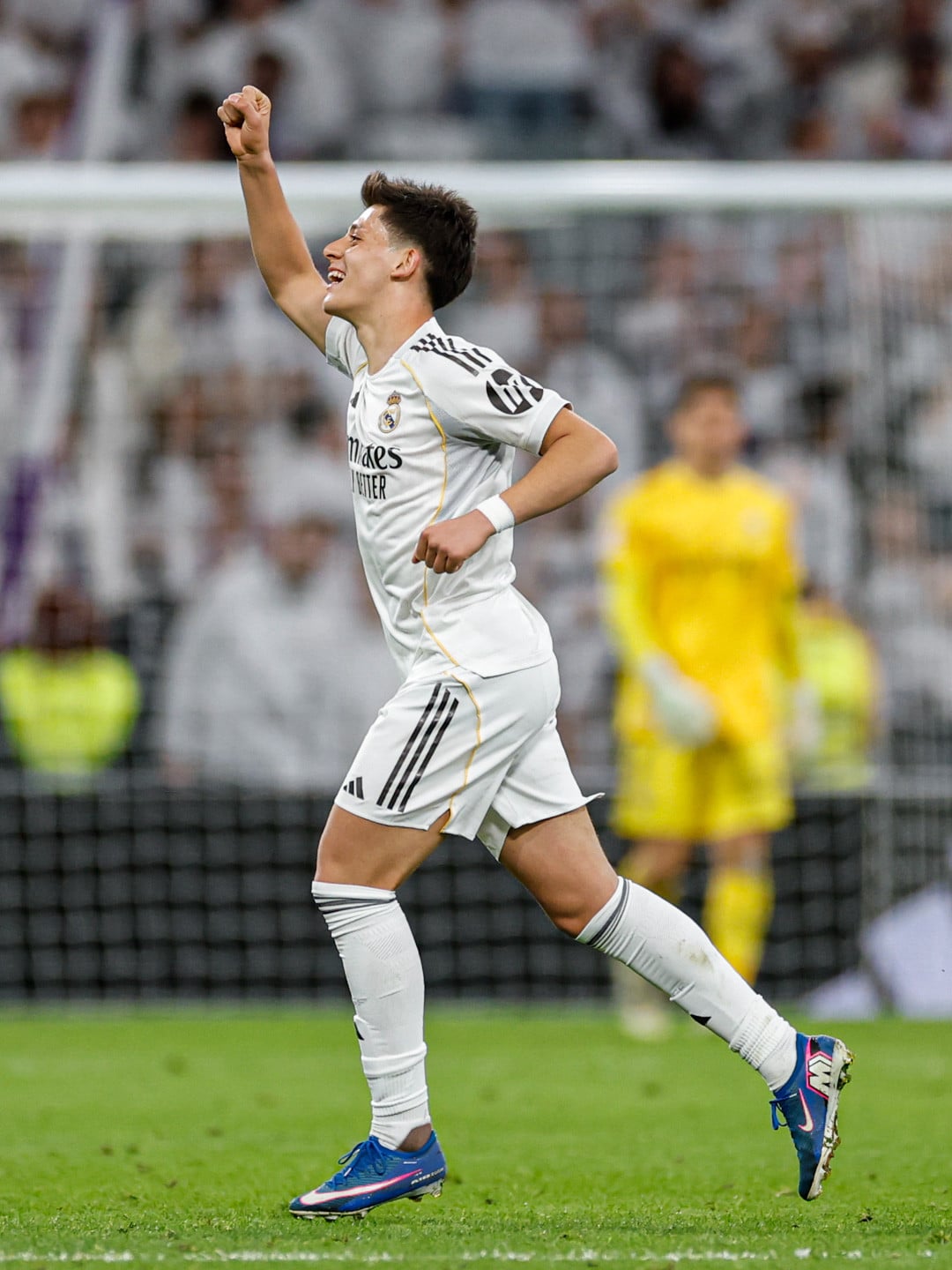 https://static-images.vnncdn.net/vps_images_publish/000001/000003/2026/3/15/real-madrid-vs-elche-4-231.jpg