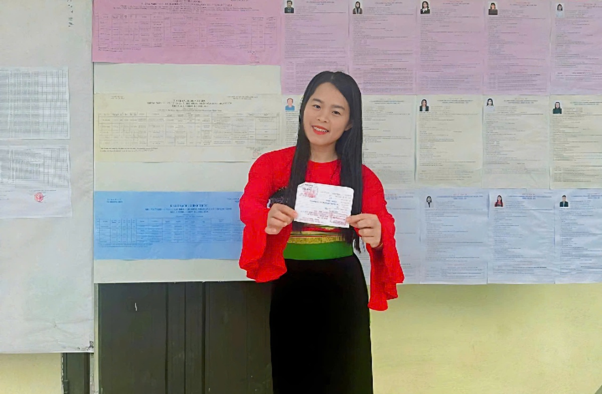 Phụ nữ cả nước nô nức đi bầu cử- Ảnh 12.