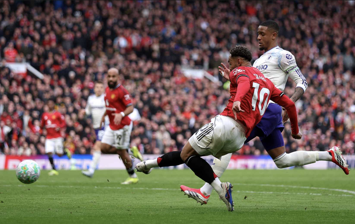 Fernandes åstadkommer ett mirakel, Man United