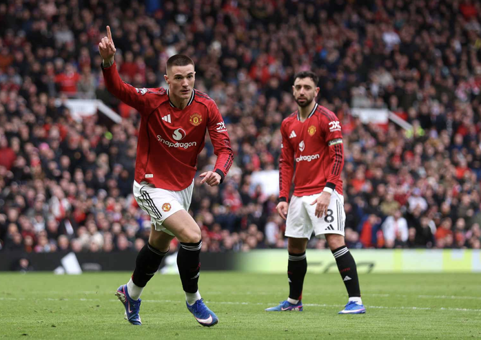 Fernandes åstadkommer ett mirakel, Man United