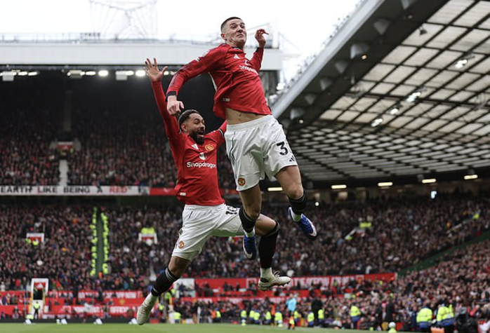 Fernandes åstadkommer ett mirakel, Man United