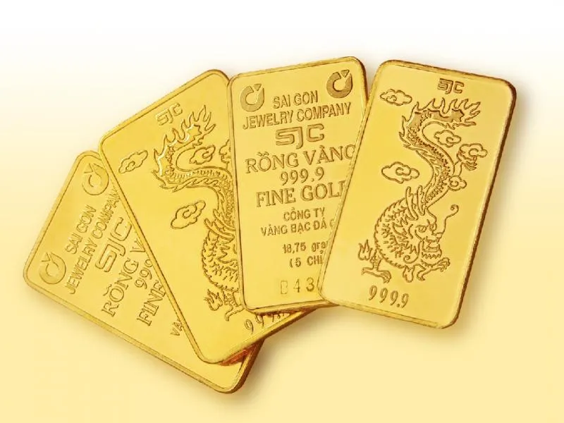 Giá vàng giảm nhẹ - Ảnh 1.