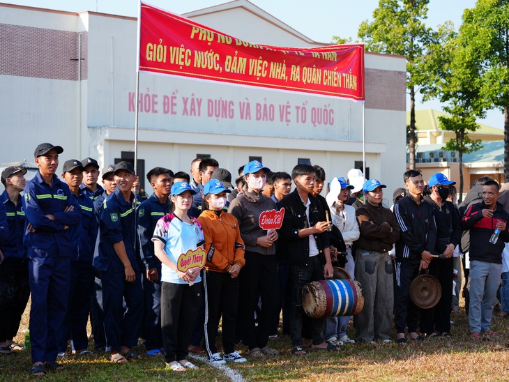 Những bóng hồng rực rỡ tại Giải bóng đá nữ các dân tộc thiểu số - Ảnh 6.