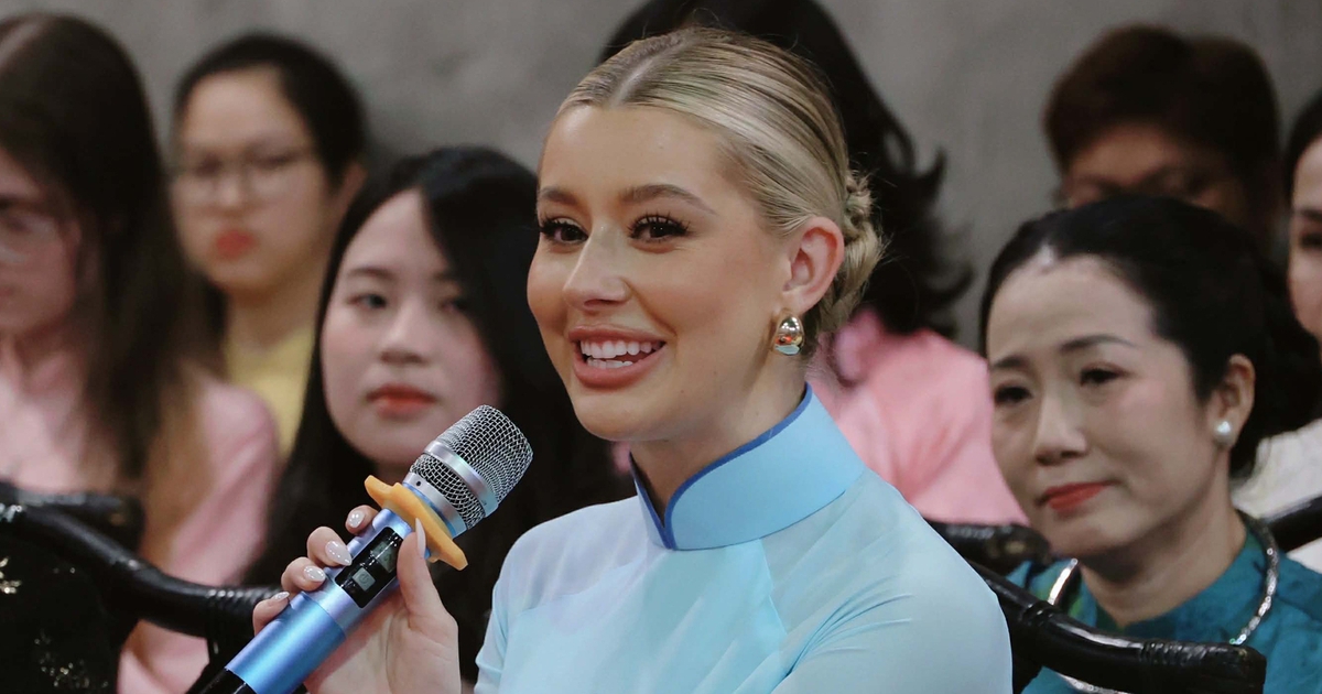 Miss America Yolina Lindquist: Ik werd verliefd op Vietnam vanwege de ao dai.