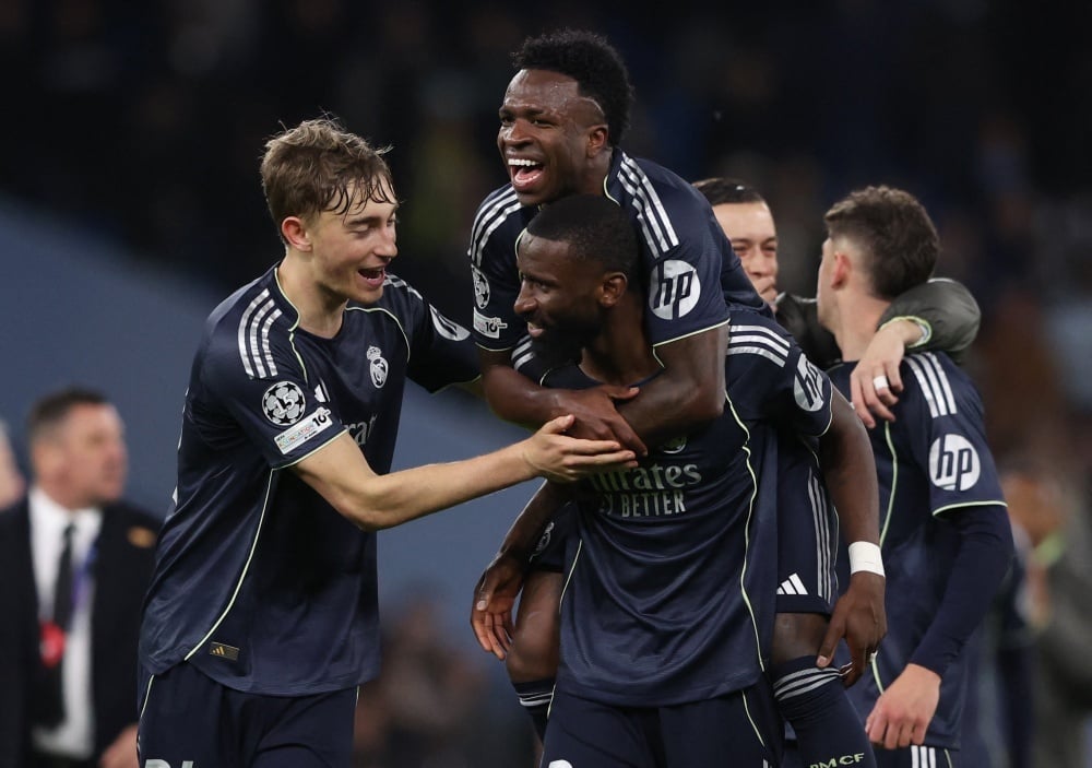 صورة من دوري أبطال أوروبا ٢ Champions League anh 2