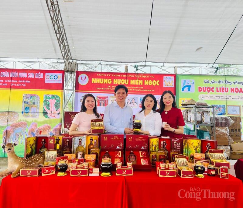 La valeur des produits OCOP à Ha Tinh a connu une croissance exponentielle grâce à des stratégies de vente et des emballages innovants. (Photo : Fournie par la personne interviewée)