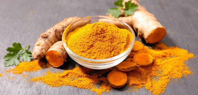 5 rimedi naturali per ridurre i sintomi della carie - Immagine 2. 5 biện pháp tự nhiên giảm triệu chứng sâu răng- Ảnh 2.