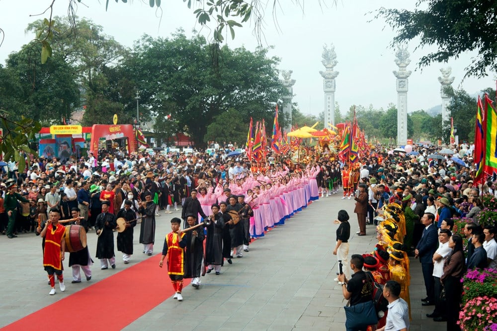 Phu Tho: Nuove caratteristiche del Festival Tay Thien nell'anno del Cavallo (2026) - foto 3