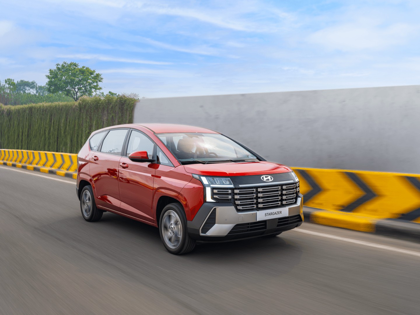 Hyundai Thanh Cong Vietnam presenta ufficialmente la nuova Stargazer. Hyundai Thành Công Việt Nam chính thức giới thiệu Stargazer mới