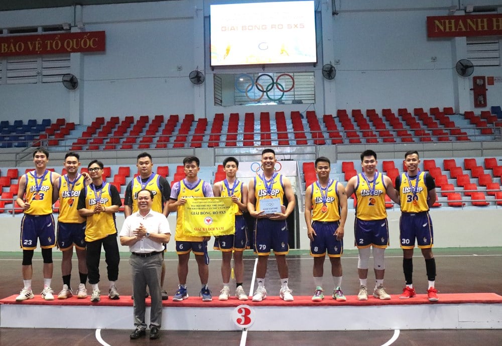 Az 1. Khanh Hoa tartományi 5x5-ös kosárlabda torna záróünnepsége - 2026 - 3. kép