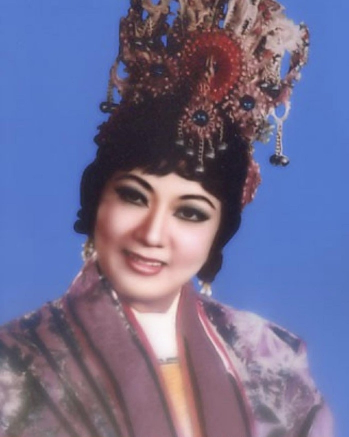 NSƯT Ca Lê Hồng nhớ về