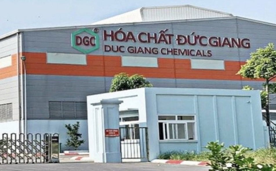 Le azioni di Duc Giang Chemical si riprendono dopo 5 sessioni consecutive di ribassi al limite massimo - immagine 1