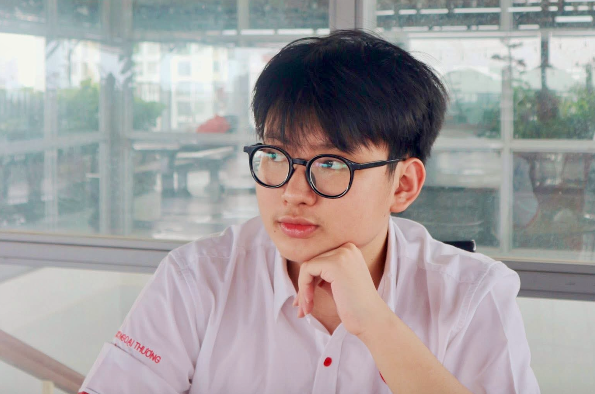 Een bedankje aan zijn moeder van de beste student Internationale Handel met een perfecte 4.0 GPA.
