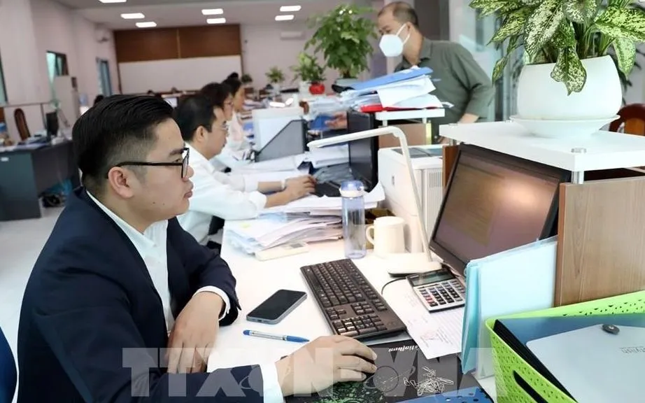 Avviso: alcuni truffatori si spacciano per funzionari del Tesoro statale per raccogliere informazioni. Cảnh báo mạo danh Kho bạc Nhà nước thu thập thông tin