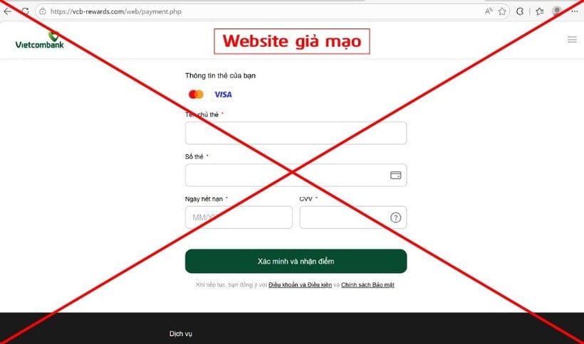 Vietcombank mette in guardia contro le truffe che coinvolgono falsi messaggi SMS che annunciano punti premio. (Foto: Vietnam+)