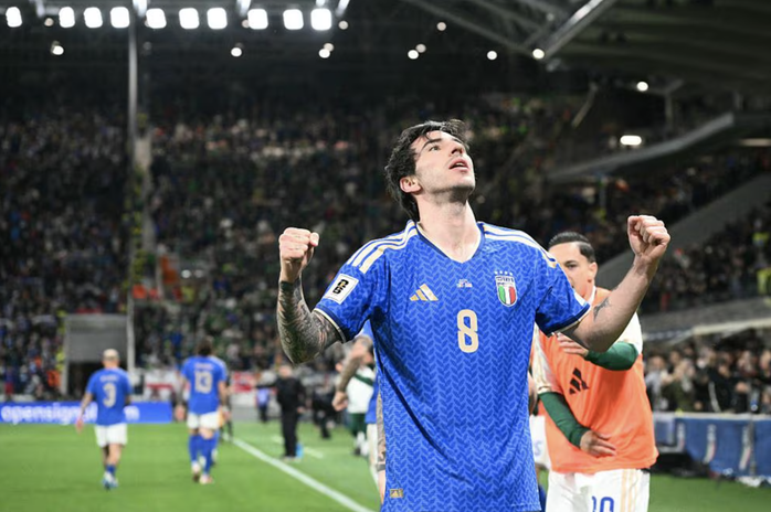 Play-off World Cup 2026: Ý thắng chật vật Bắc Ireland, mơ giành vé đến Bắc Mỹ - Ảnh 4.