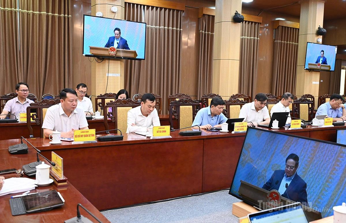 Συμμετέχων DélÃ©guÃ©s Ã la session Ã Tuyen Quang.