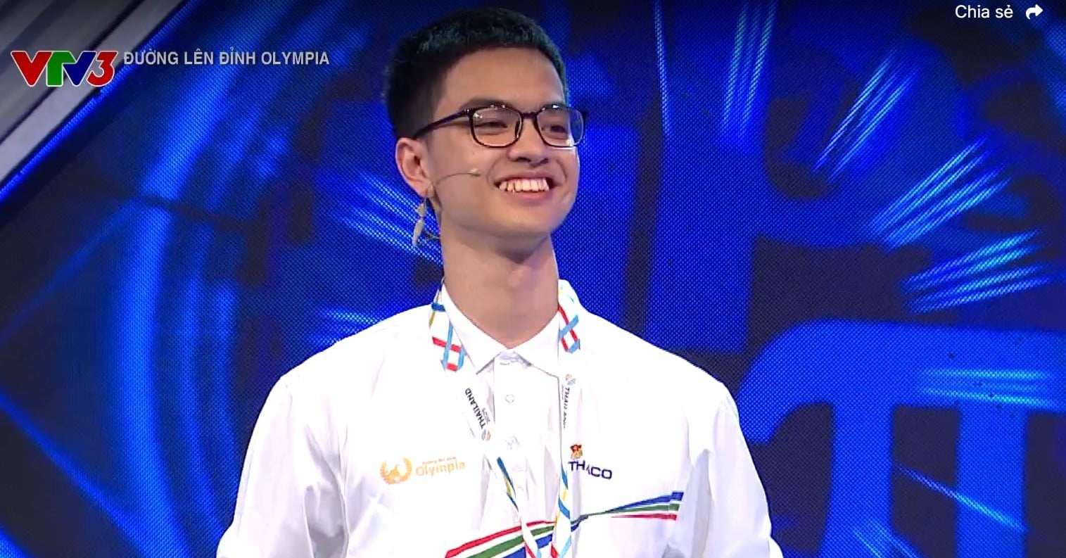 Phùng Gia Huy brille en IA avec un GPA de 3,82 et trois articles internationaux