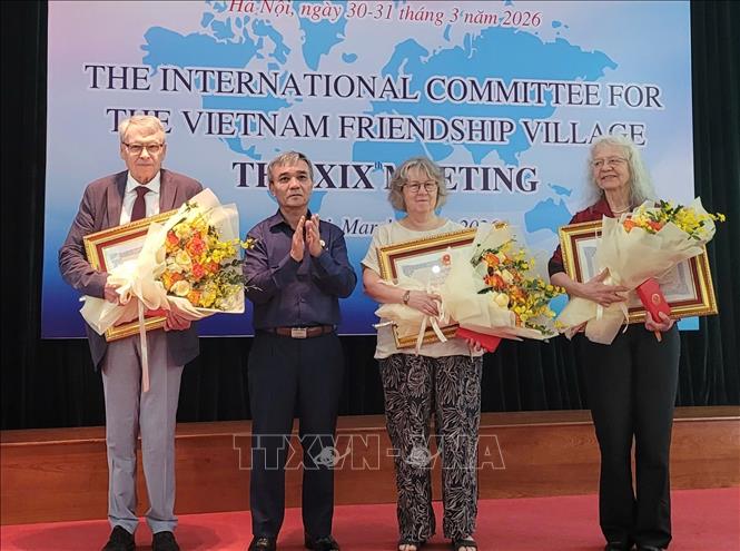 https://vstatic.vietnam.vn/vietnam/resource/IMAGE/2026/03/30/1774857343252_huu-nghi-30032026-01.jpeg