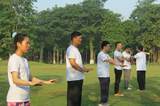 Le ore d'oro per l'esercizio fisico per le persone con malattie croniche - Immagine 2. Khung giờ vàng tập thể dục ở người mắc bệnh mạn tính- Ảnh 2.