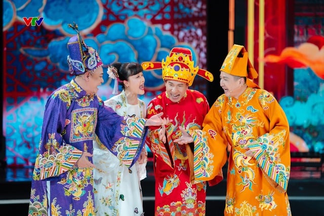 Il Táo Quân (spettacolo comico vietnamita di Capodanno) continua ad avere successo anche fuori stagione - Foto 1.