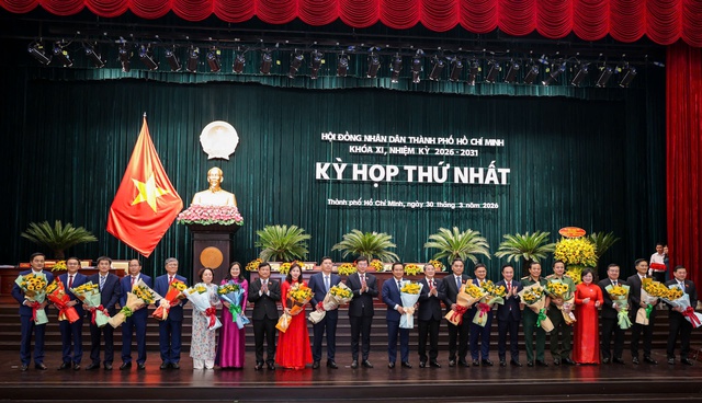 La città di Ho Chi Minh deve sviluppare in modo proattivo una legge sulle aree urbane speciali - Foto 4. TP.HCM cần chủ động xây dựng luật Đô thị đặc biệt- Ảnh 4.