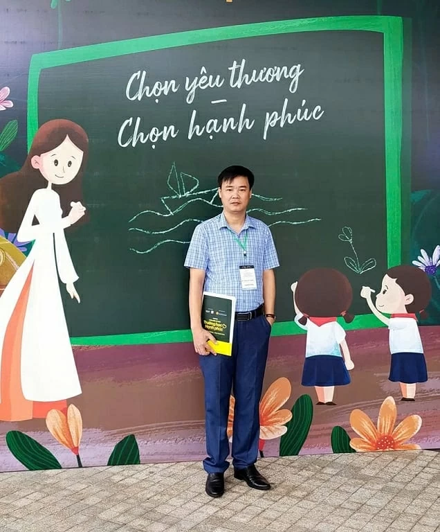 Il percorso di un'insegnante per superare la paura della matematica nei bambini. Thầy giáo với hành trình hoá giải nỗi sợ Toán cho trẻ thơ